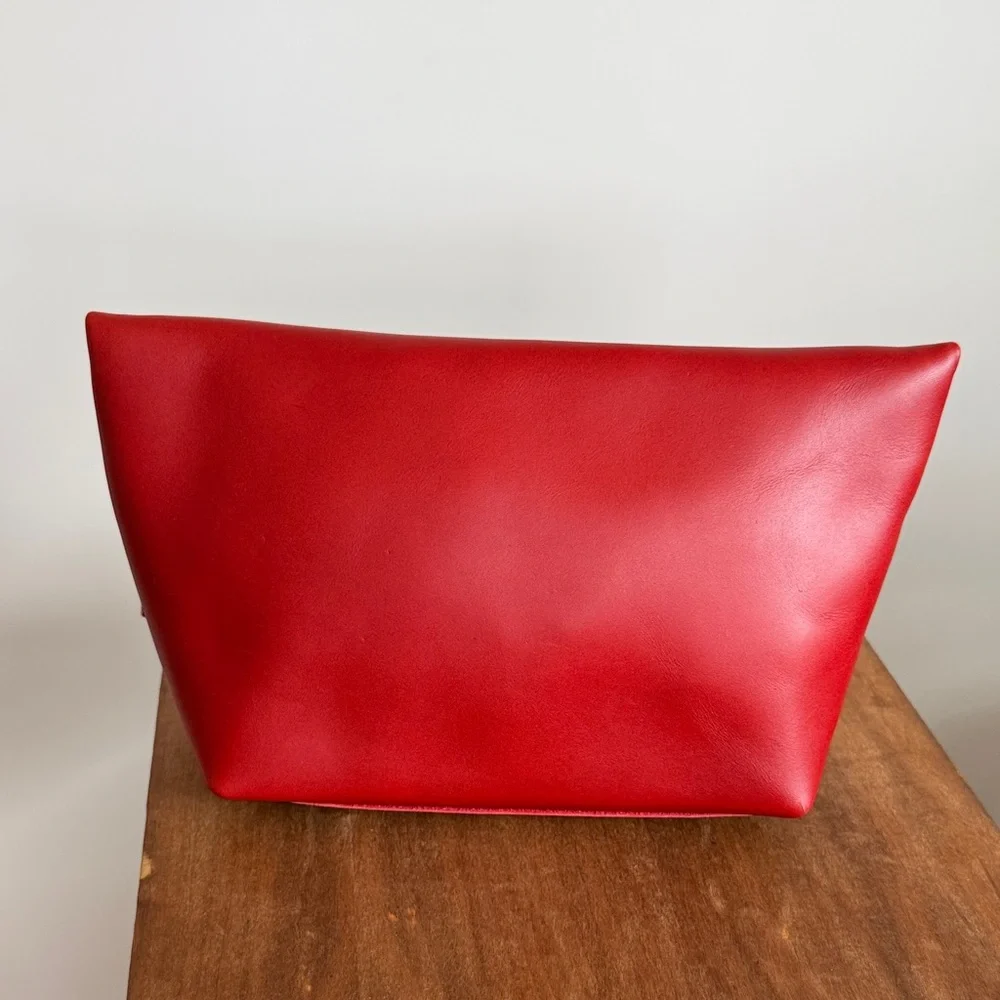 PLG X-Large Makeup Bag in Ruby NWOT - Picture 4 of 6